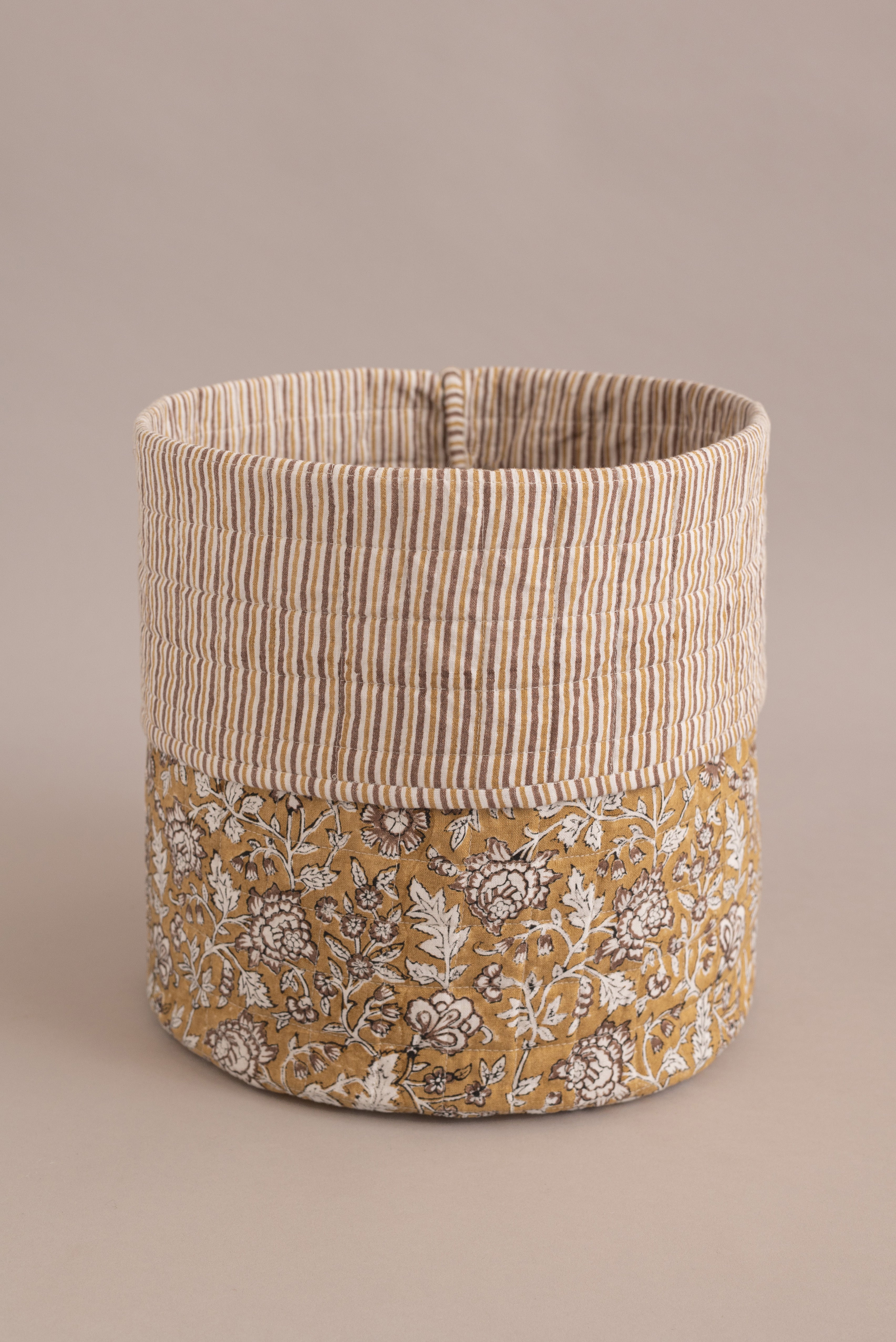 Linen Perline basket