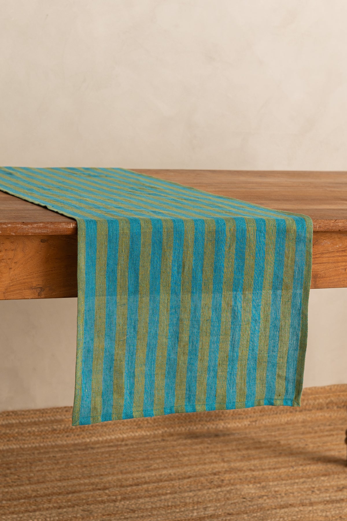 Linen Roso Table Runner