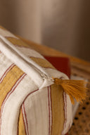 Linen Heritage Quilted Pouch