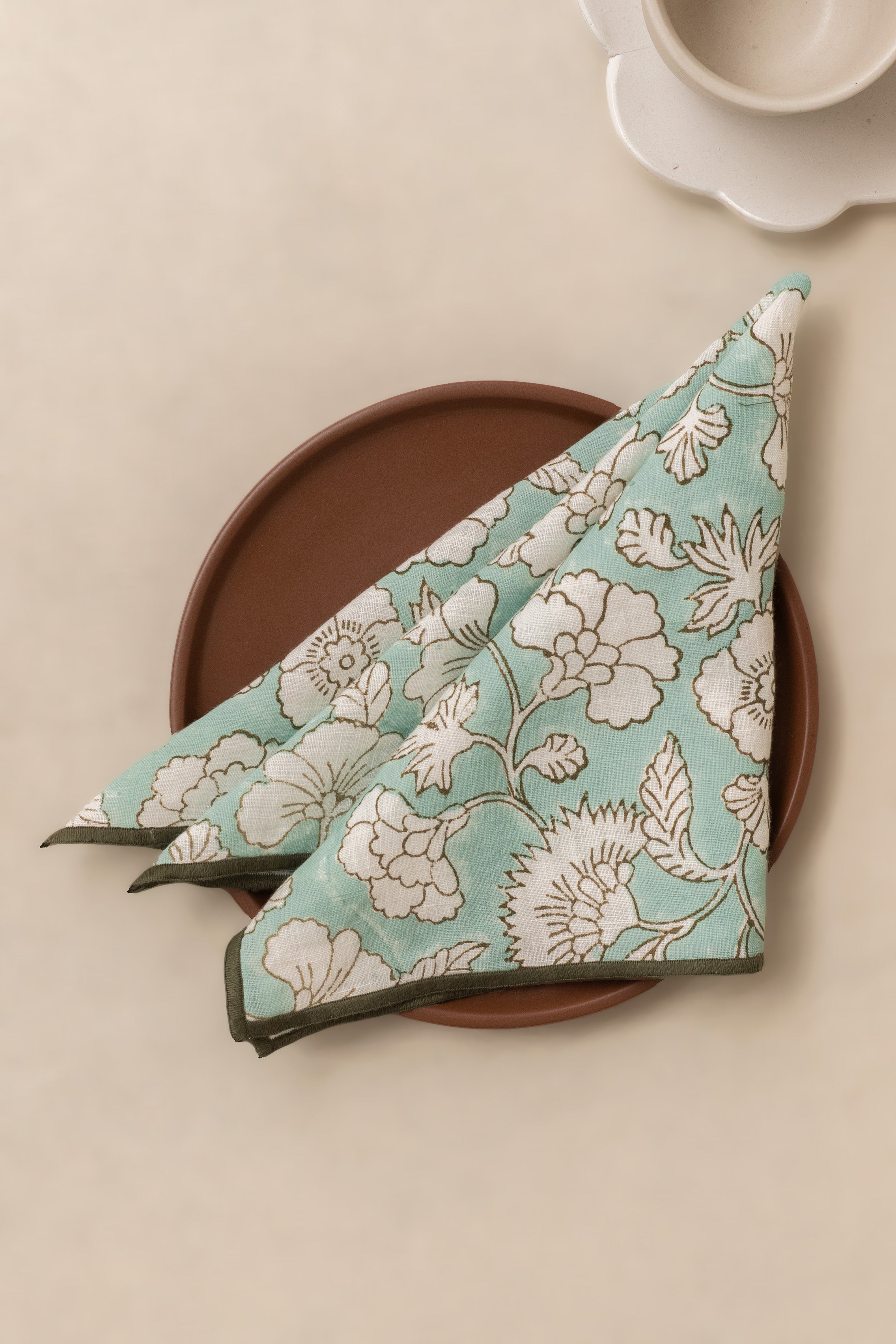 Linen Camellia Napkin Set