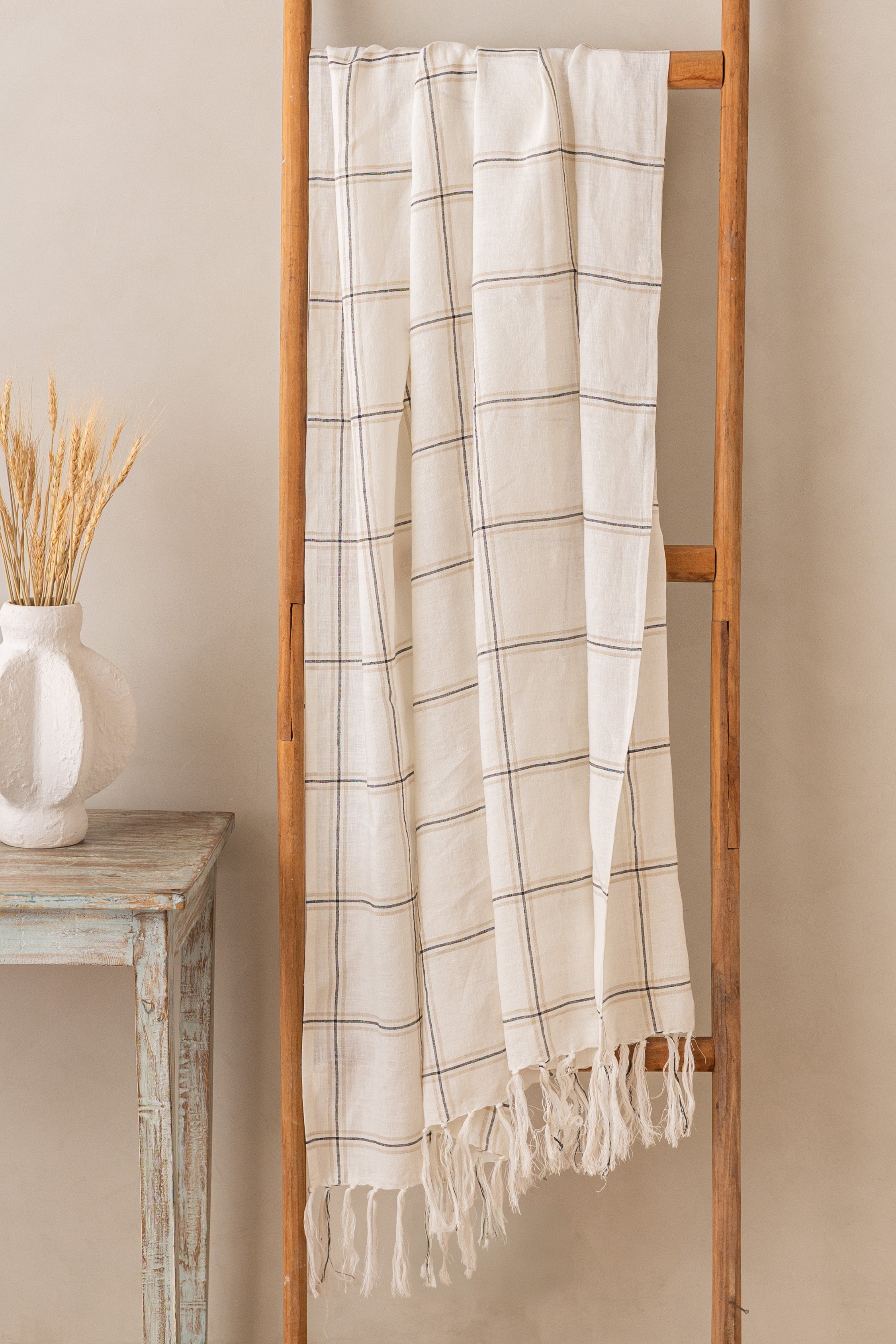 Linen Cosette Throw