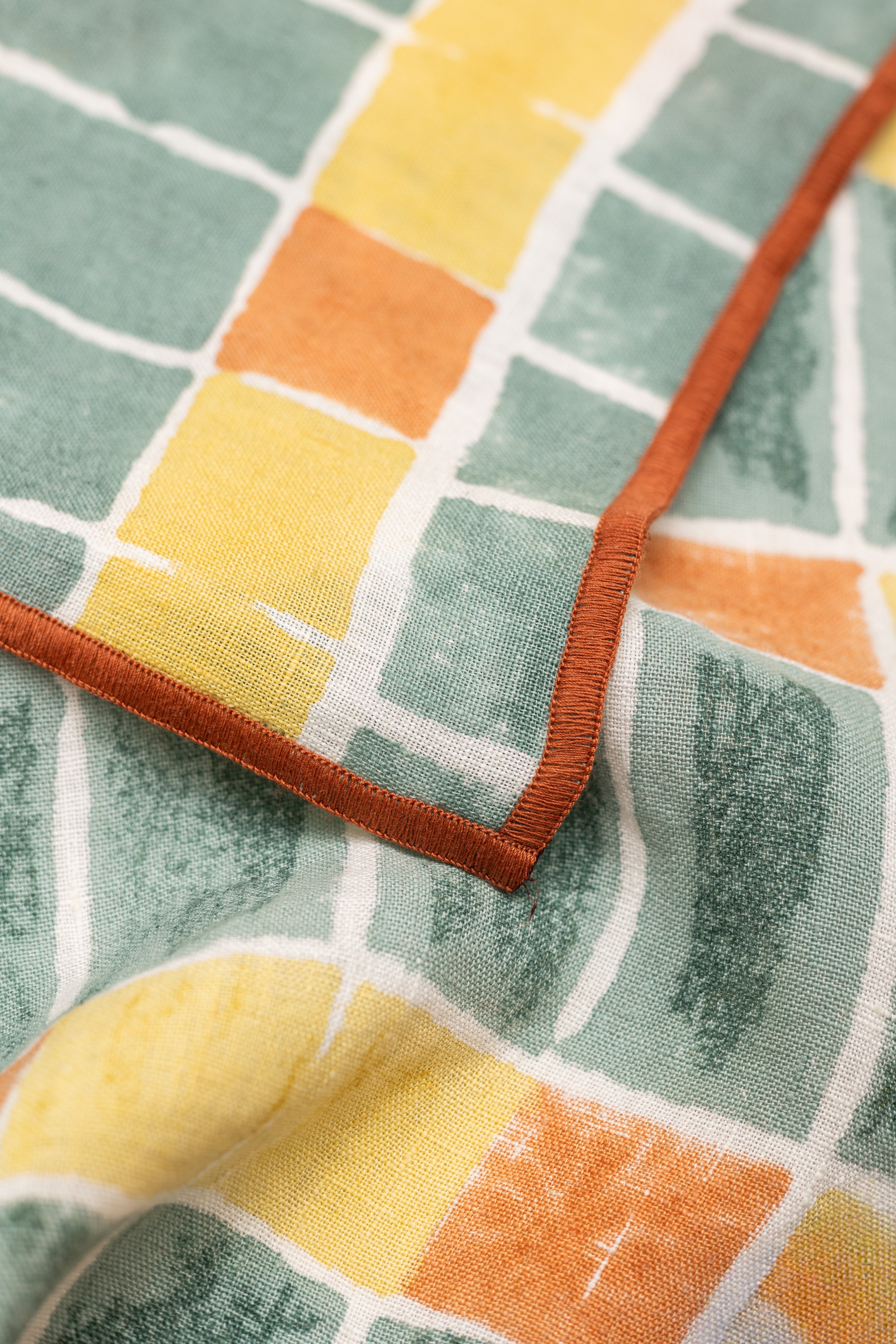 Linen Mosaic Placemat Set