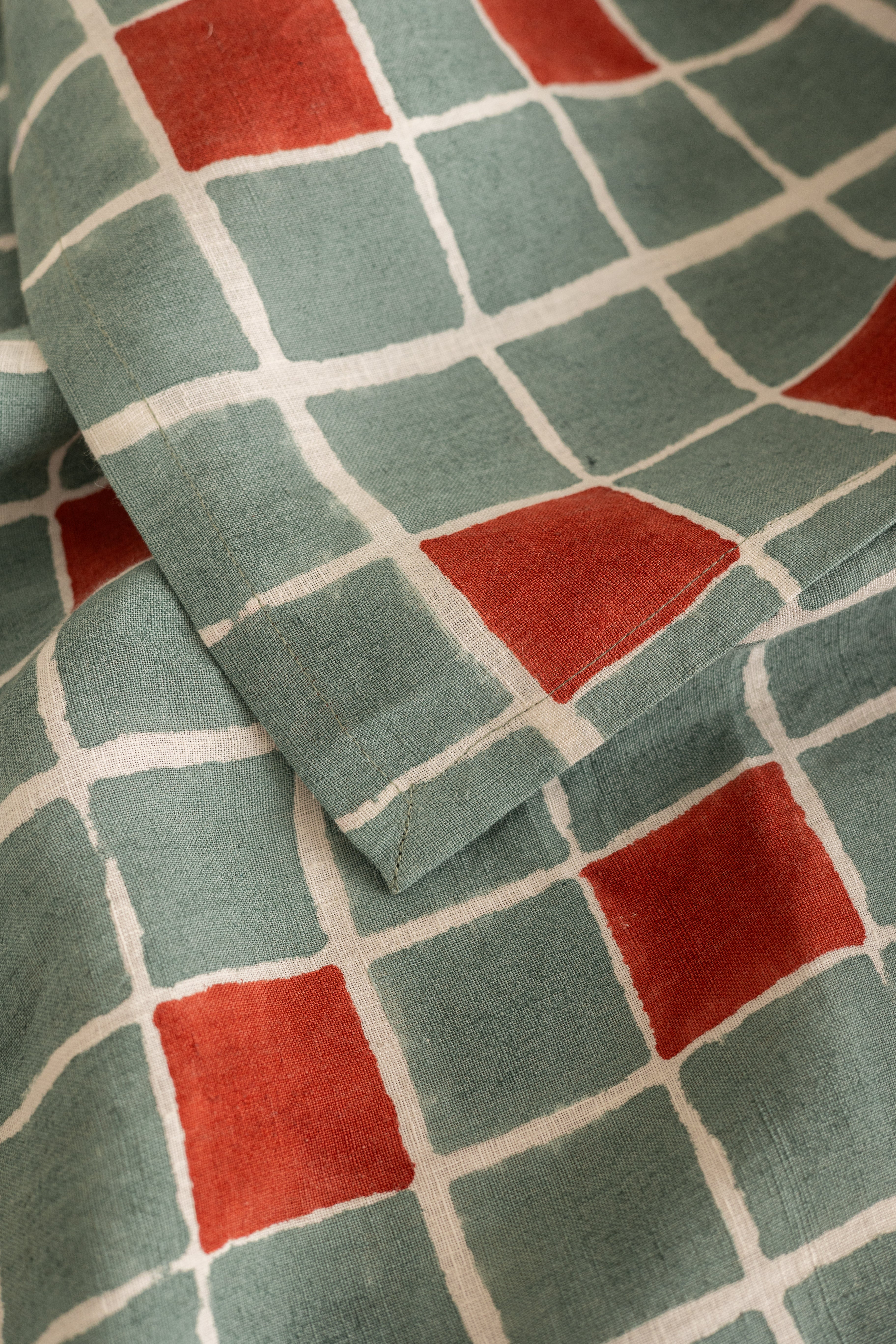 Linen Tessera Tablecloth