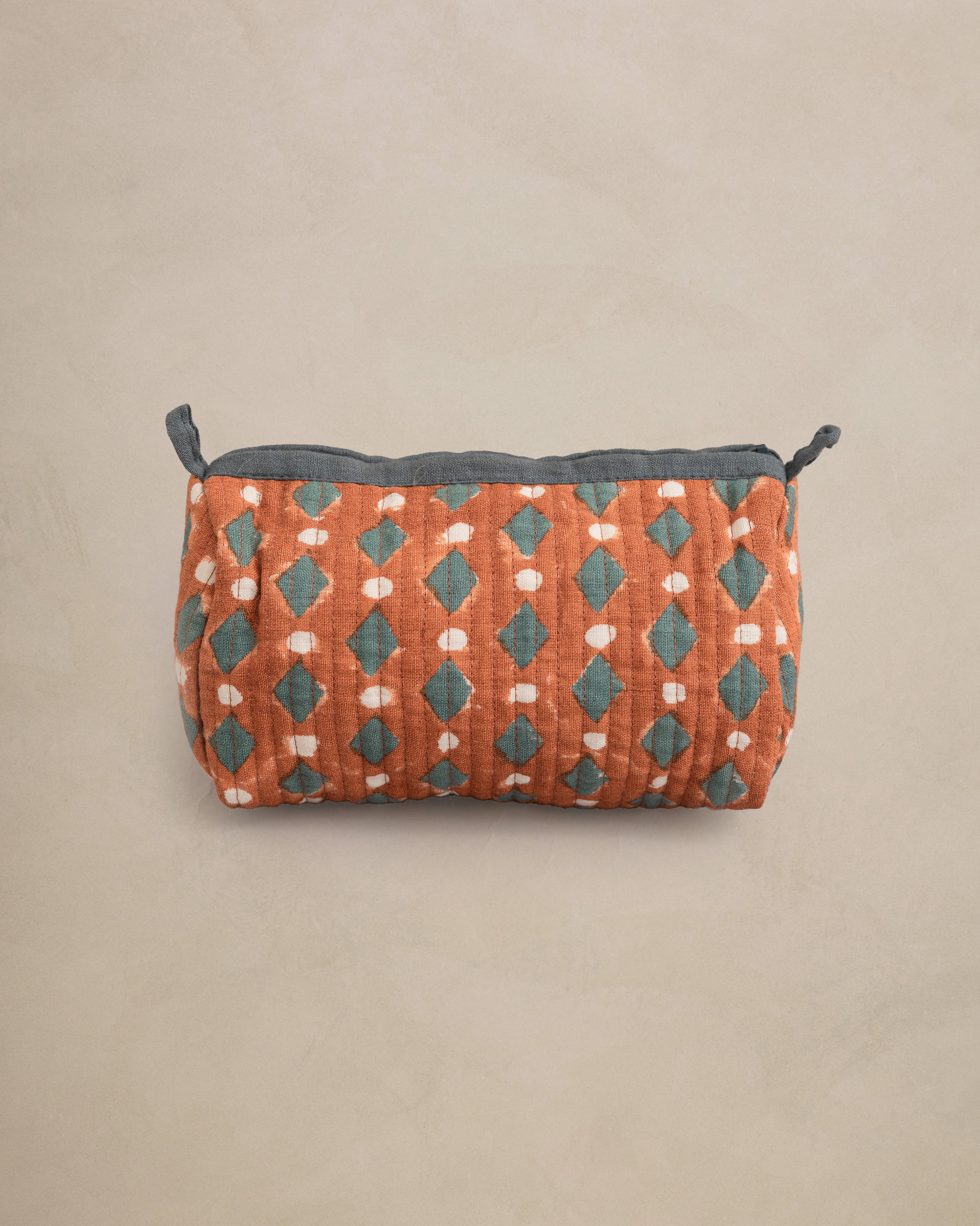 Linen Lozenge Quilted Pouch