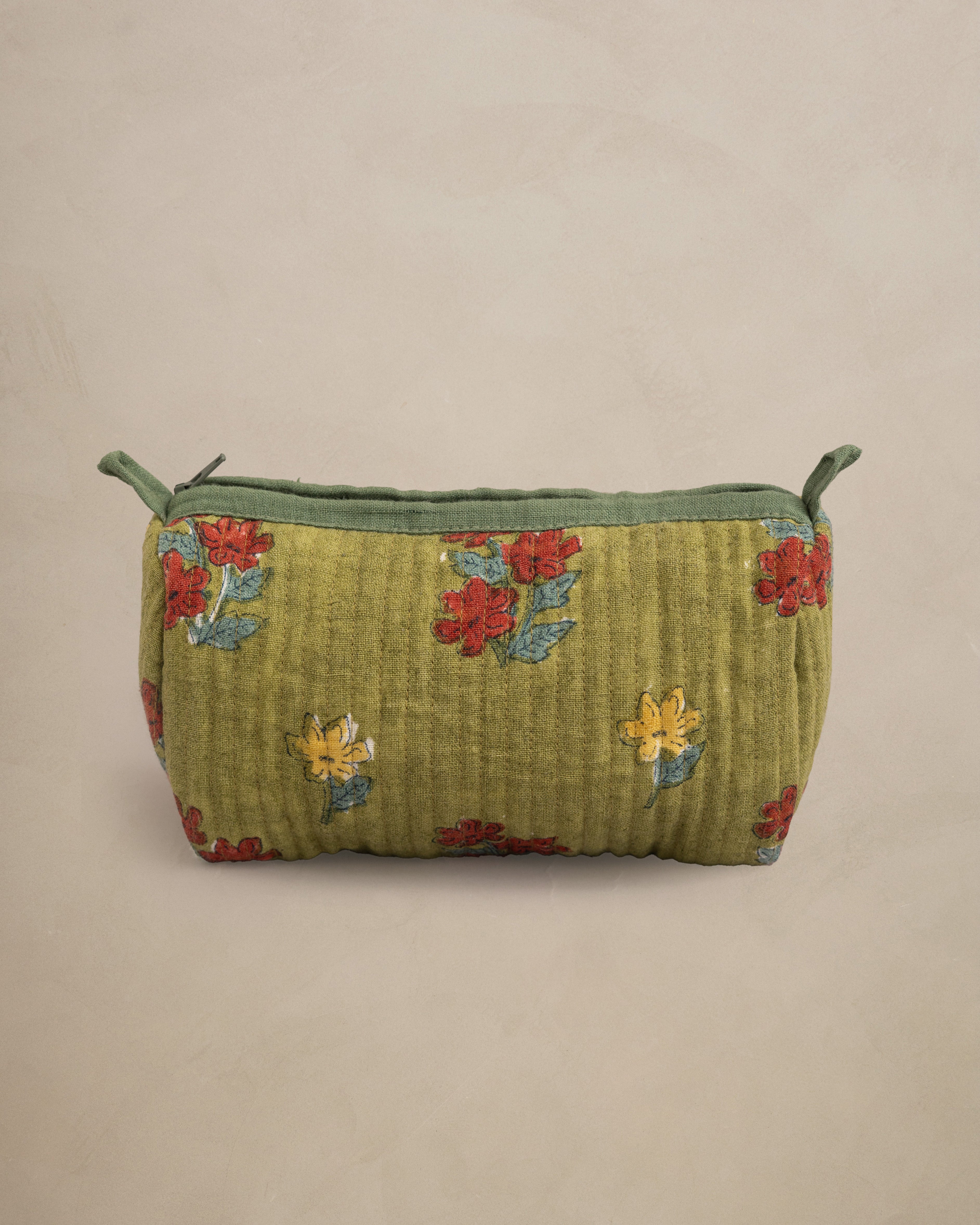 Linen Arris Quilted Pouch