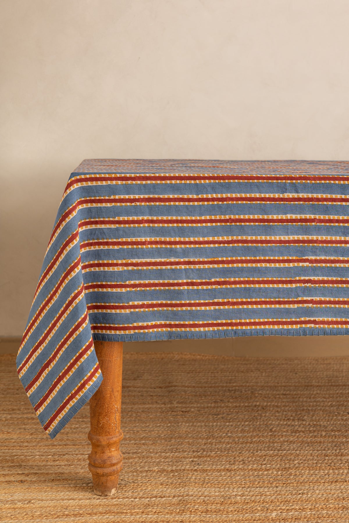 Linen Strata Tablecloth
