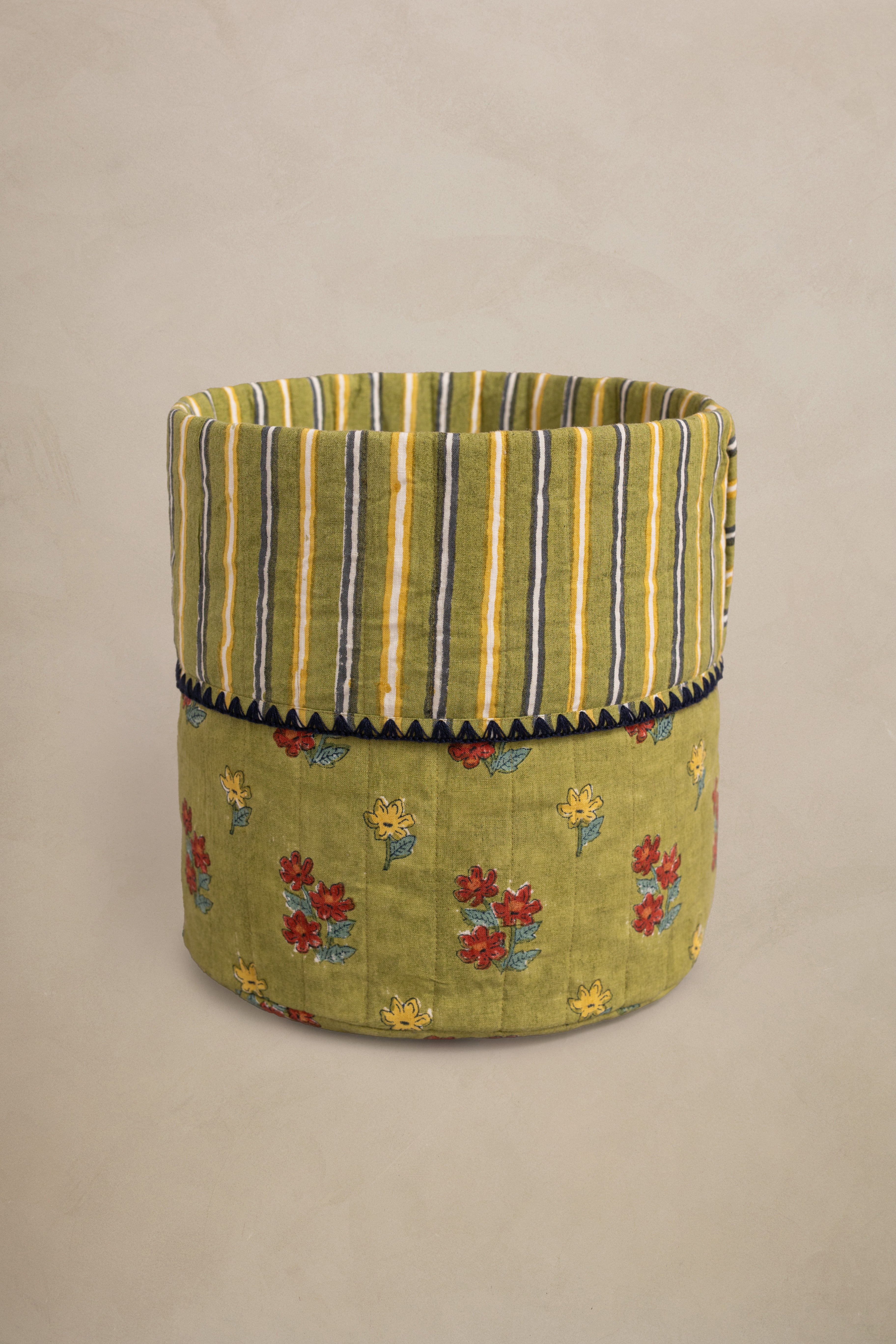 Linen Vale Basket