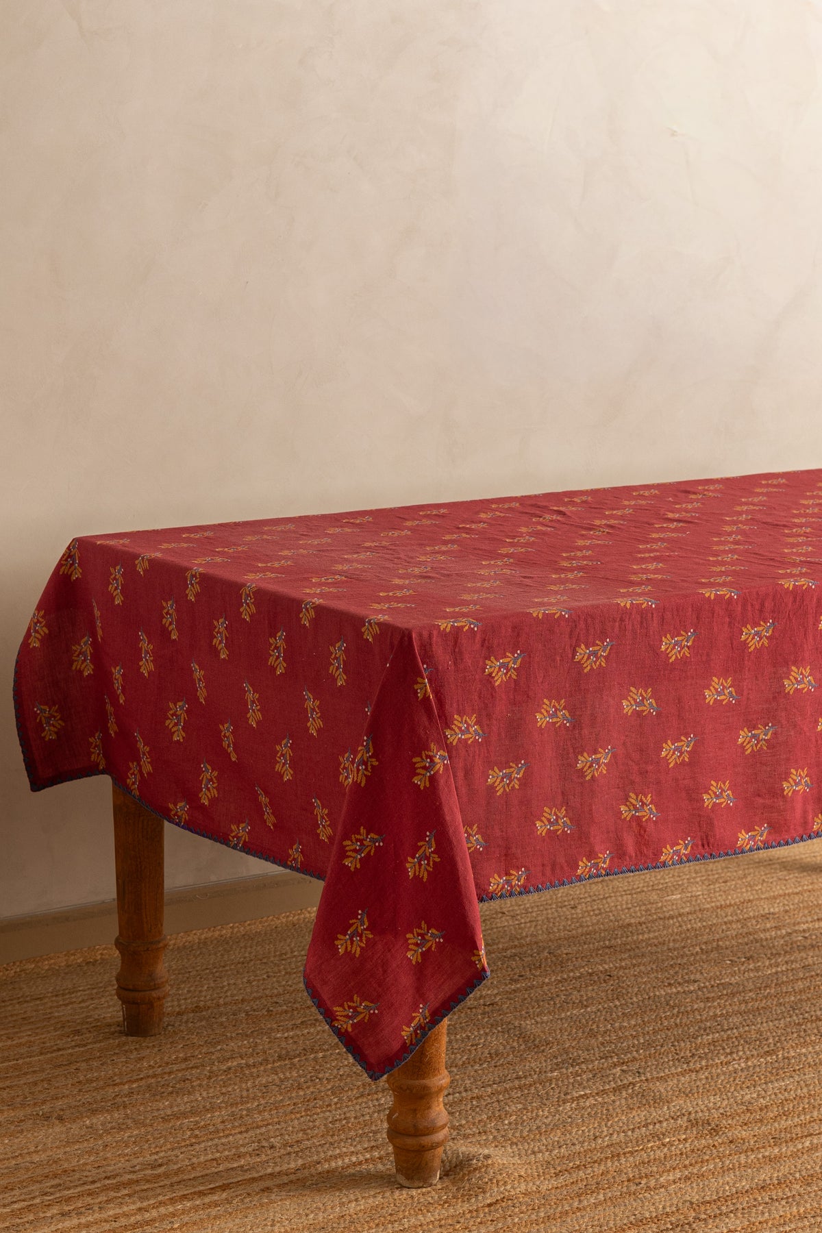 Linen Holly Tablecloth