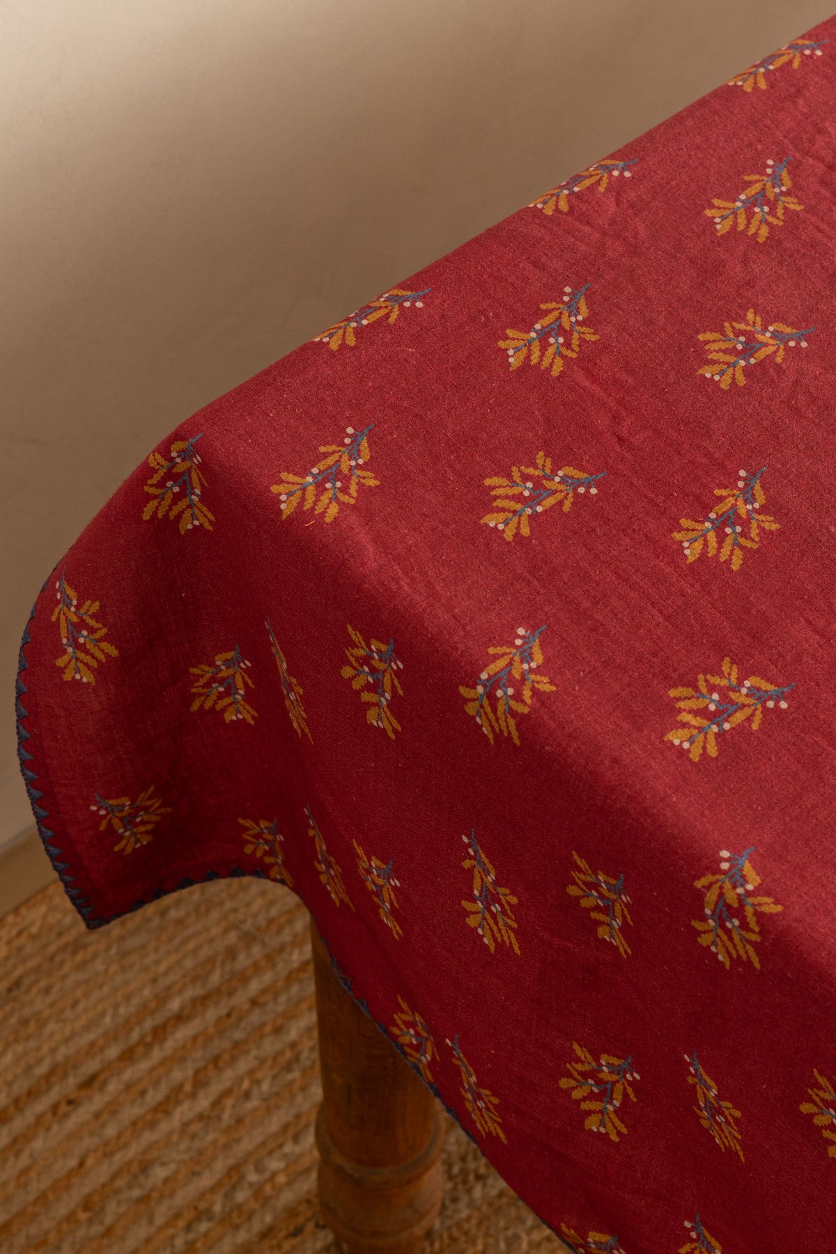 Linen Holly Tablecloth