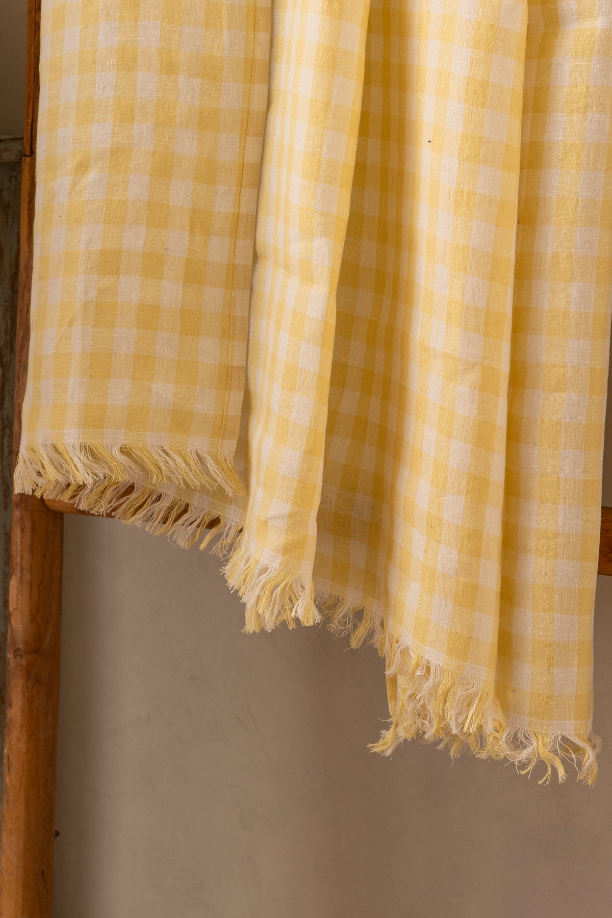 Linen Arcade Throw