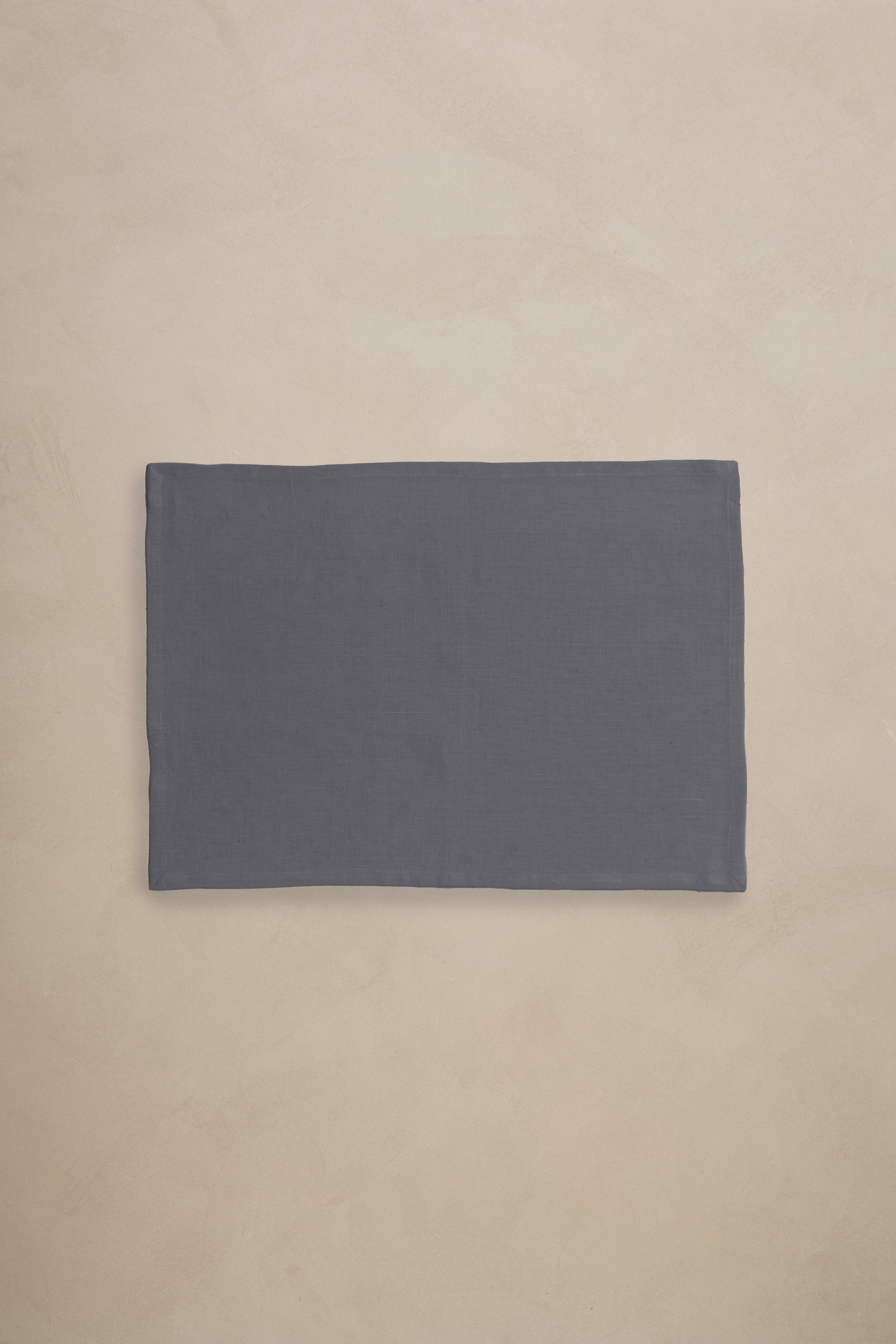 Linen Slumber Solid Placemat Set