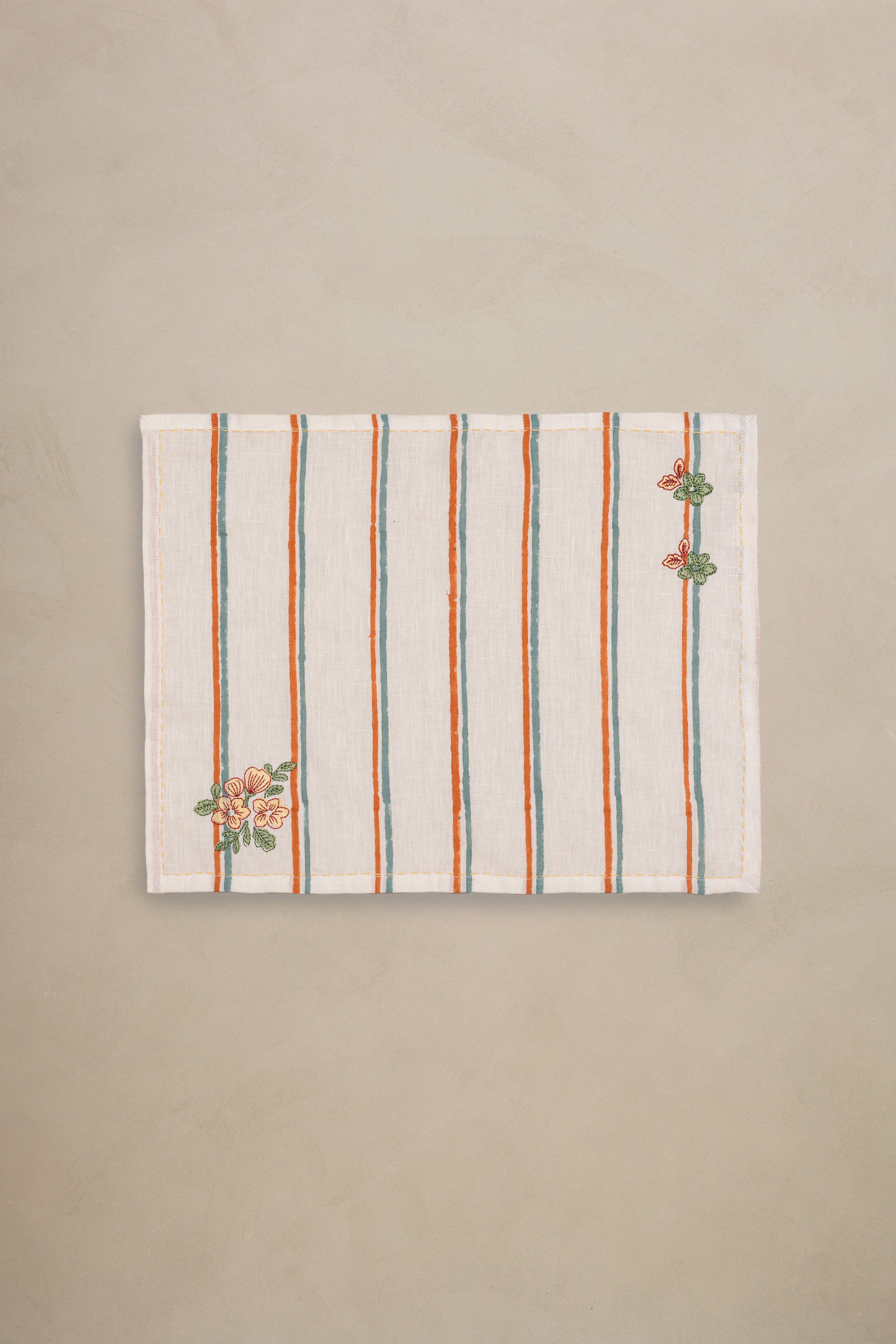 Linen Bloom Placemat Set