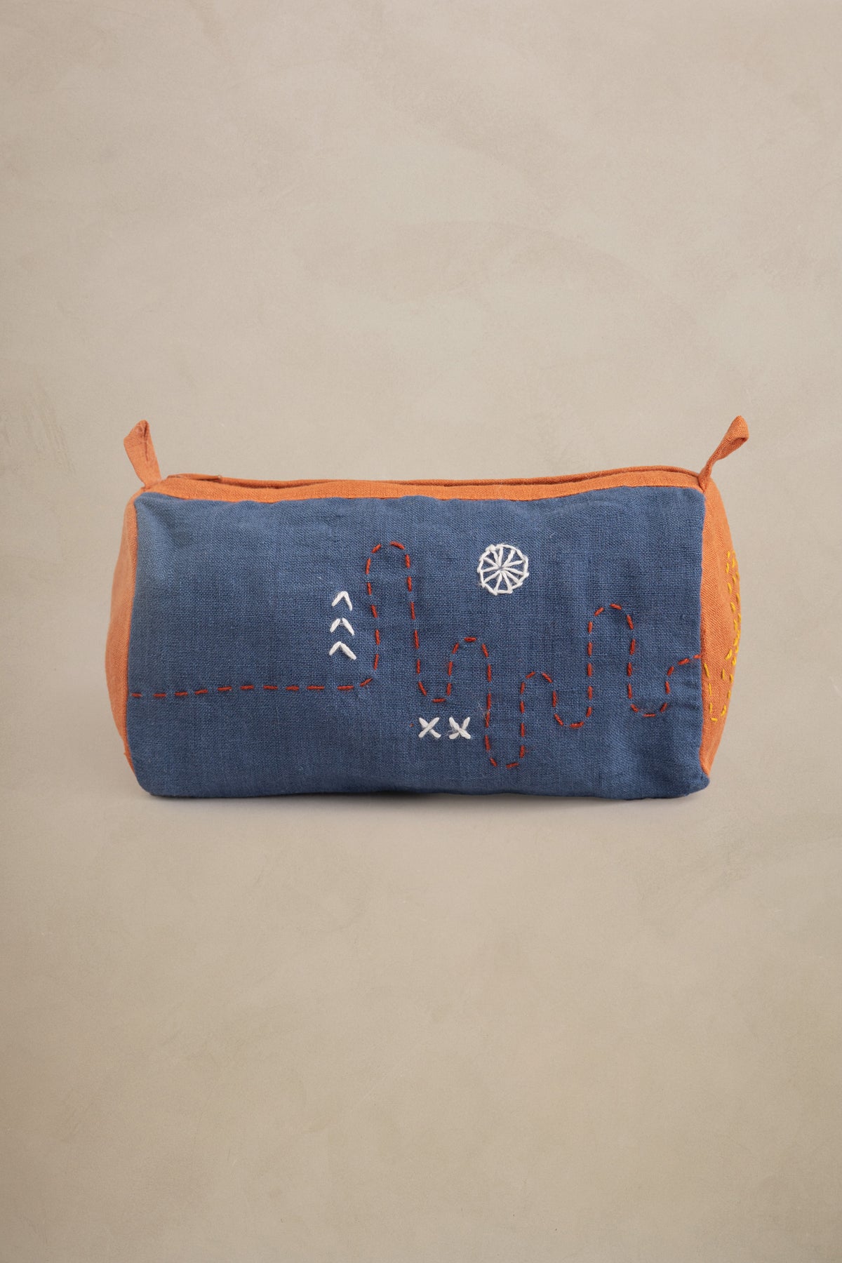 Linen Glint Pouch
