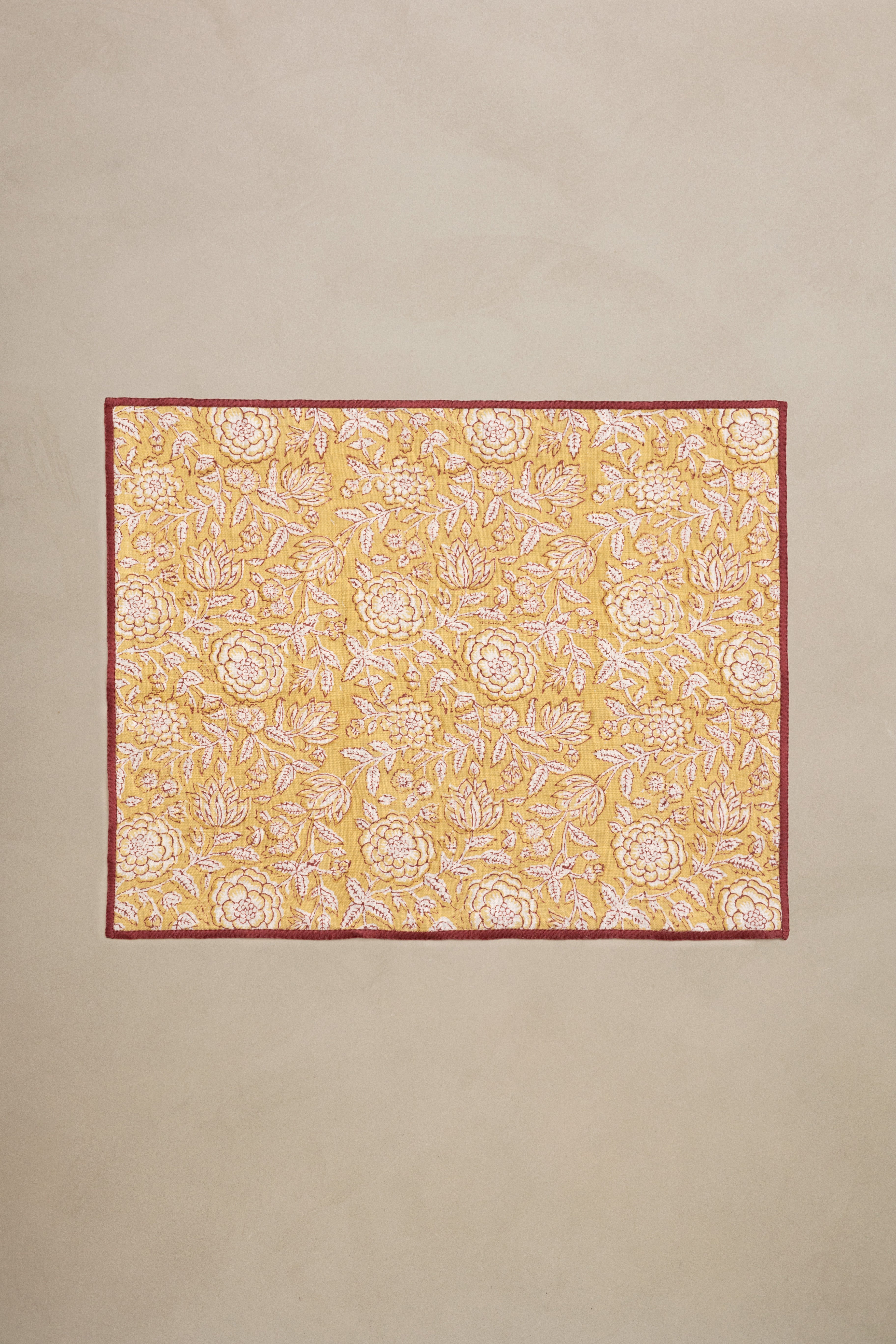 Linen Jacobean Placemat Set