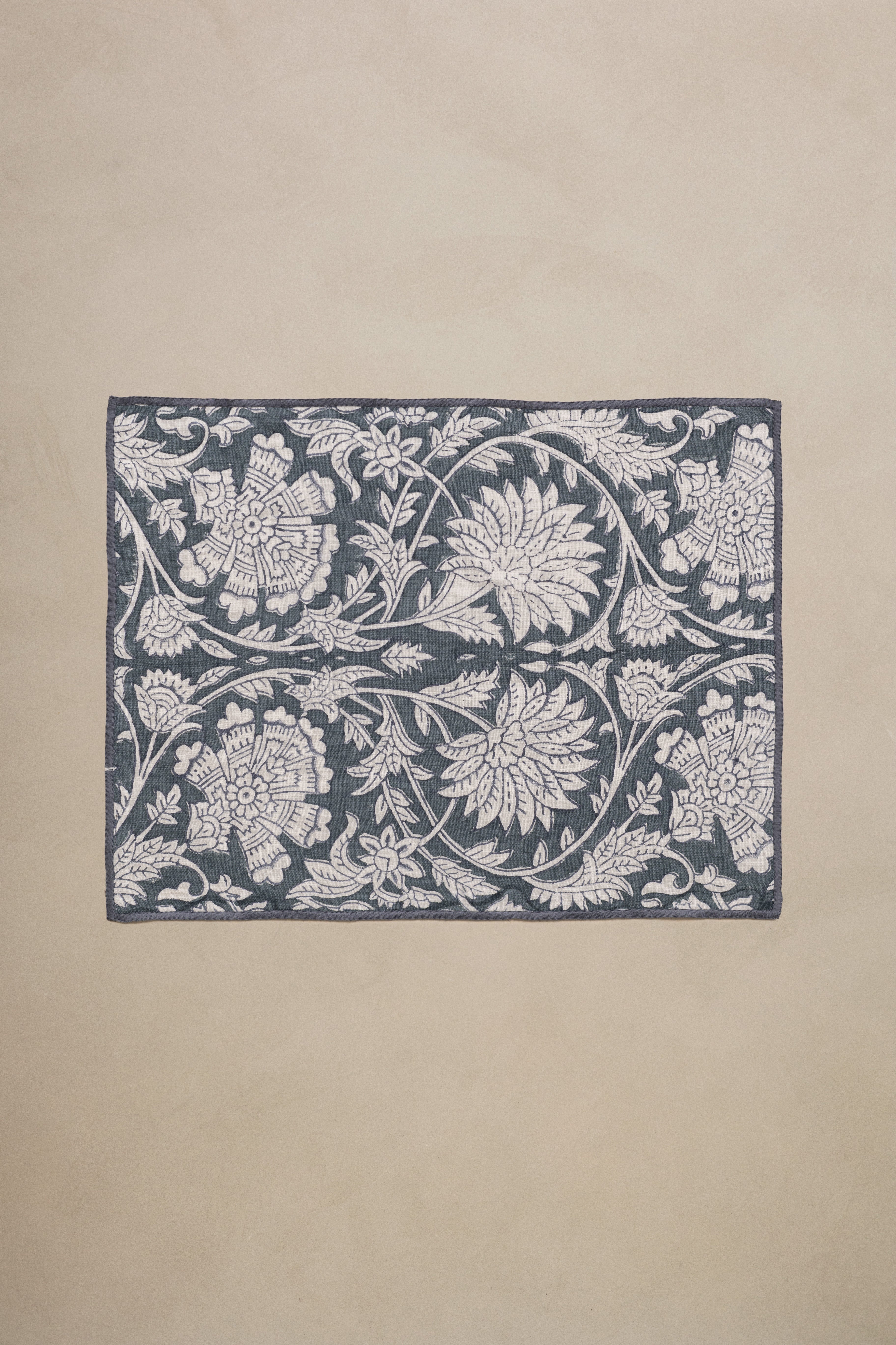 Linen Sylvan Placemat Set
