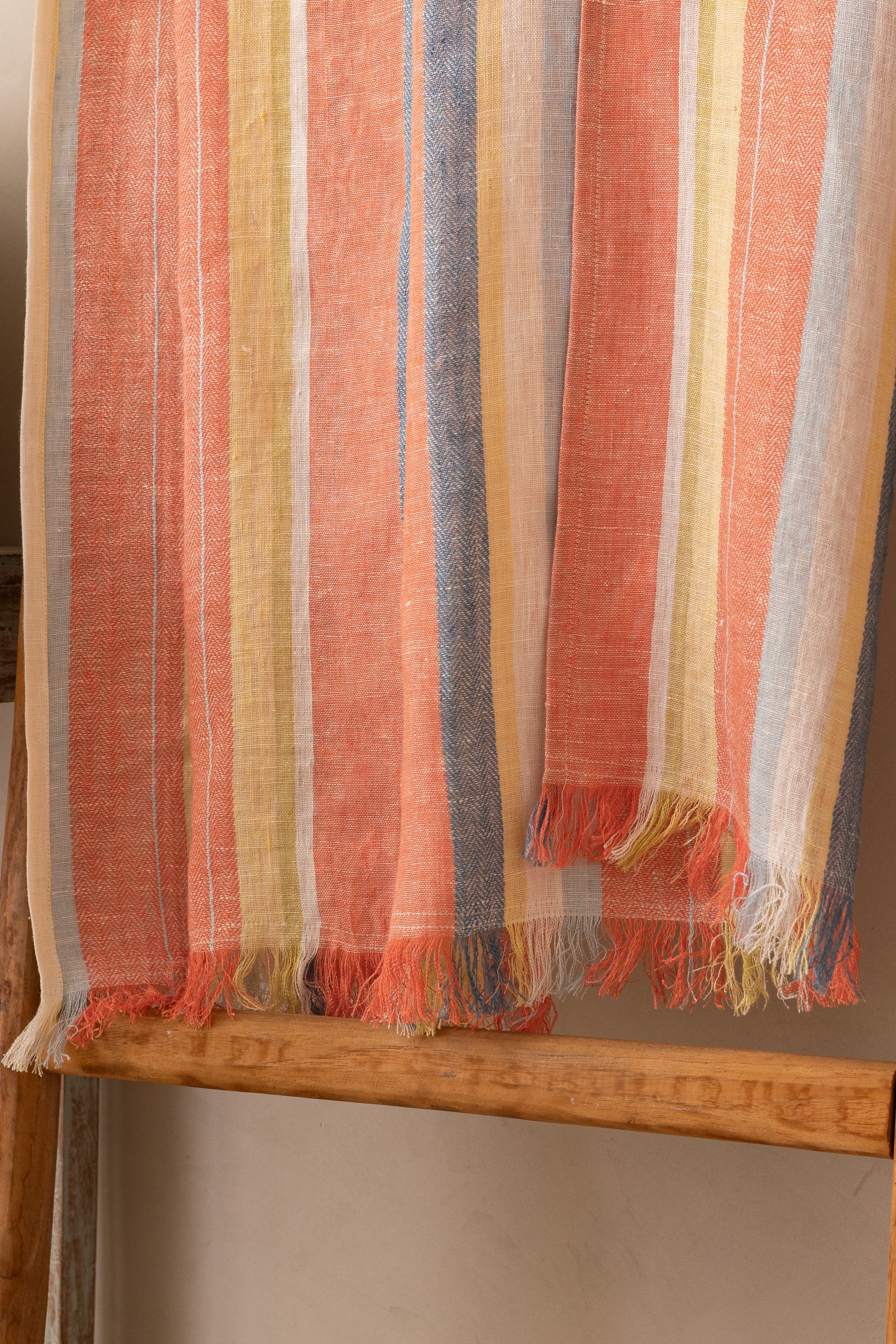 Linen Cadence Throw