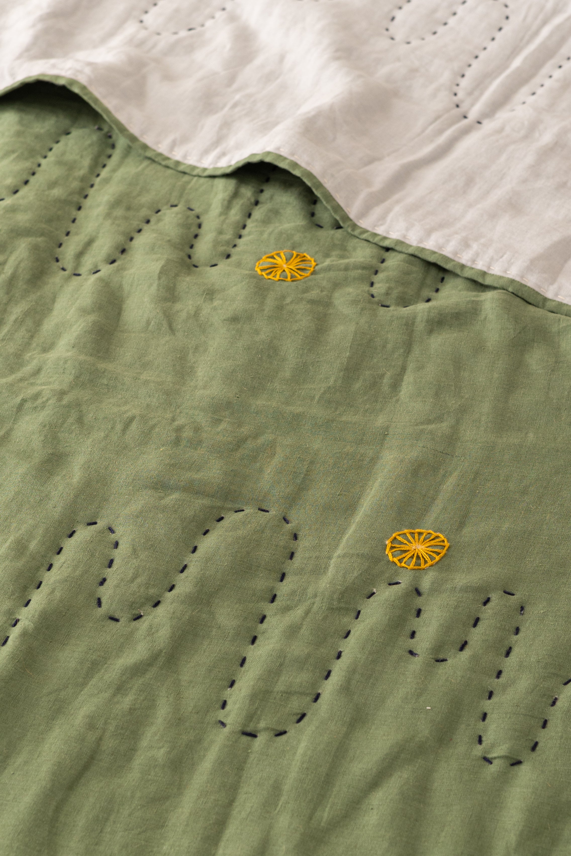 Linen Glint Quilt