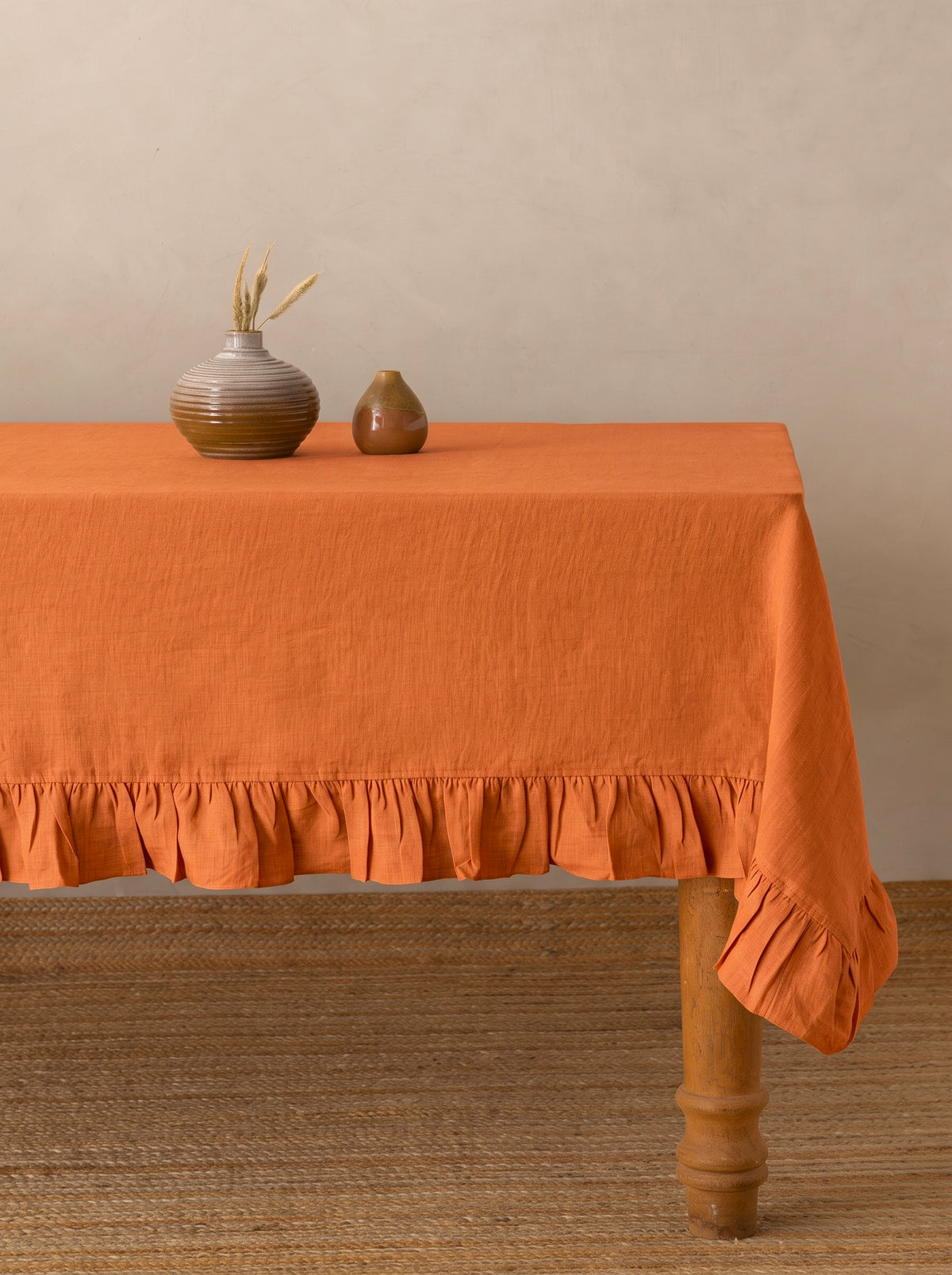Linen Ruffle Medley Tablecloth