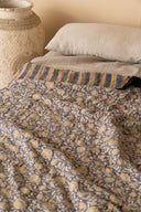 Linen Evadne Quilt