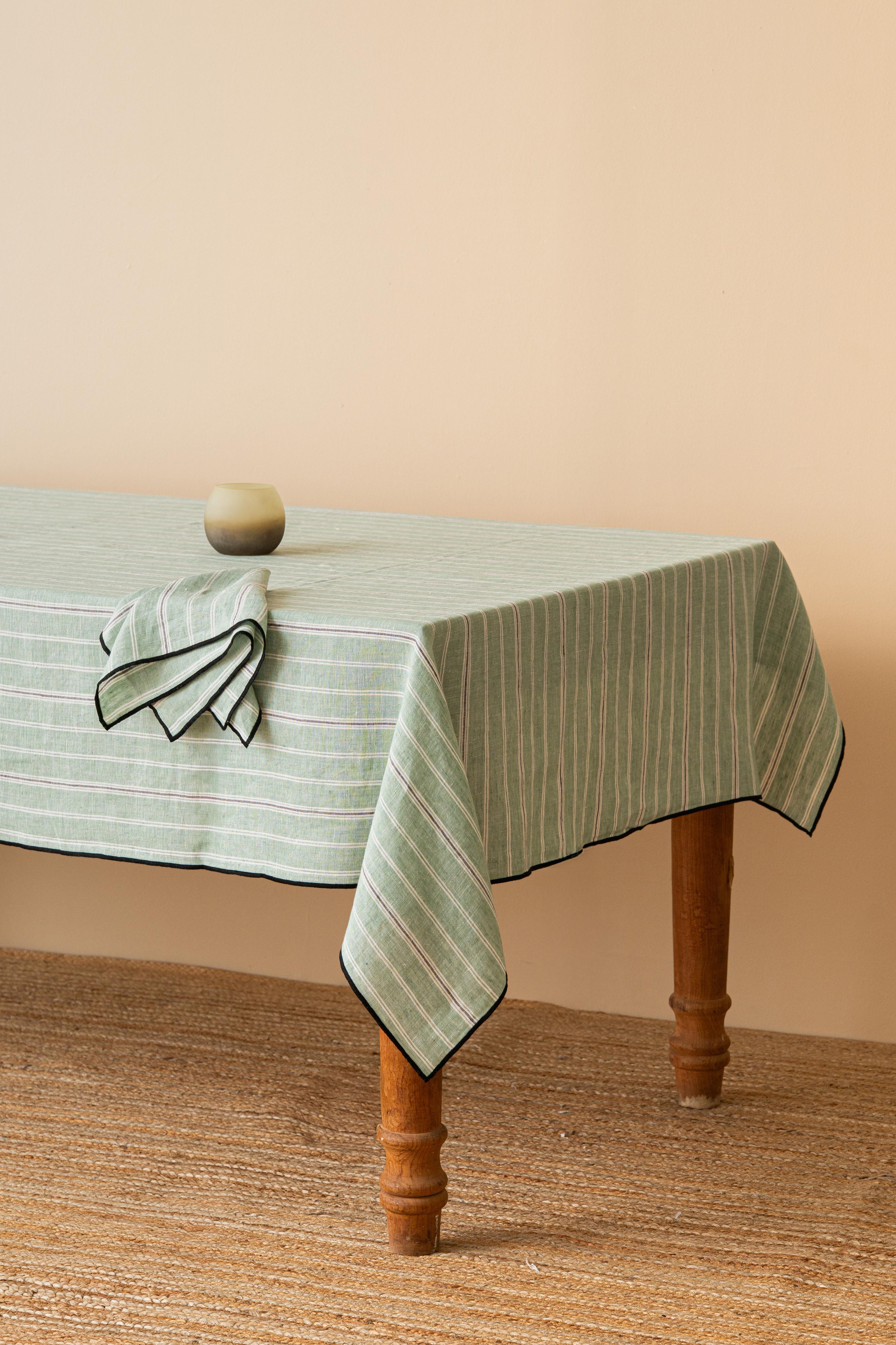 Livelinen Althea Tablecloth