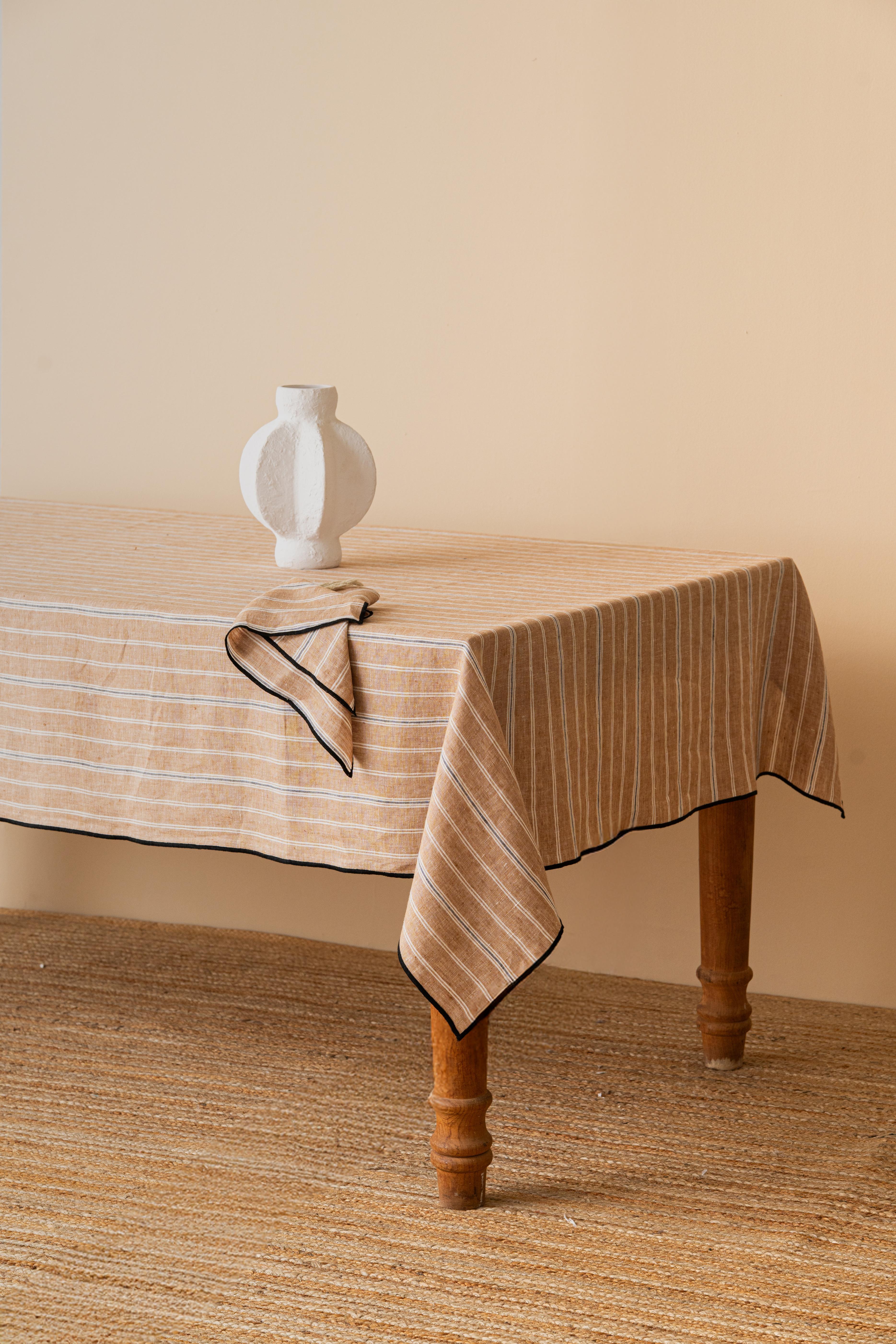 Livelinen Althea Tablecloth - Thumbnail 2