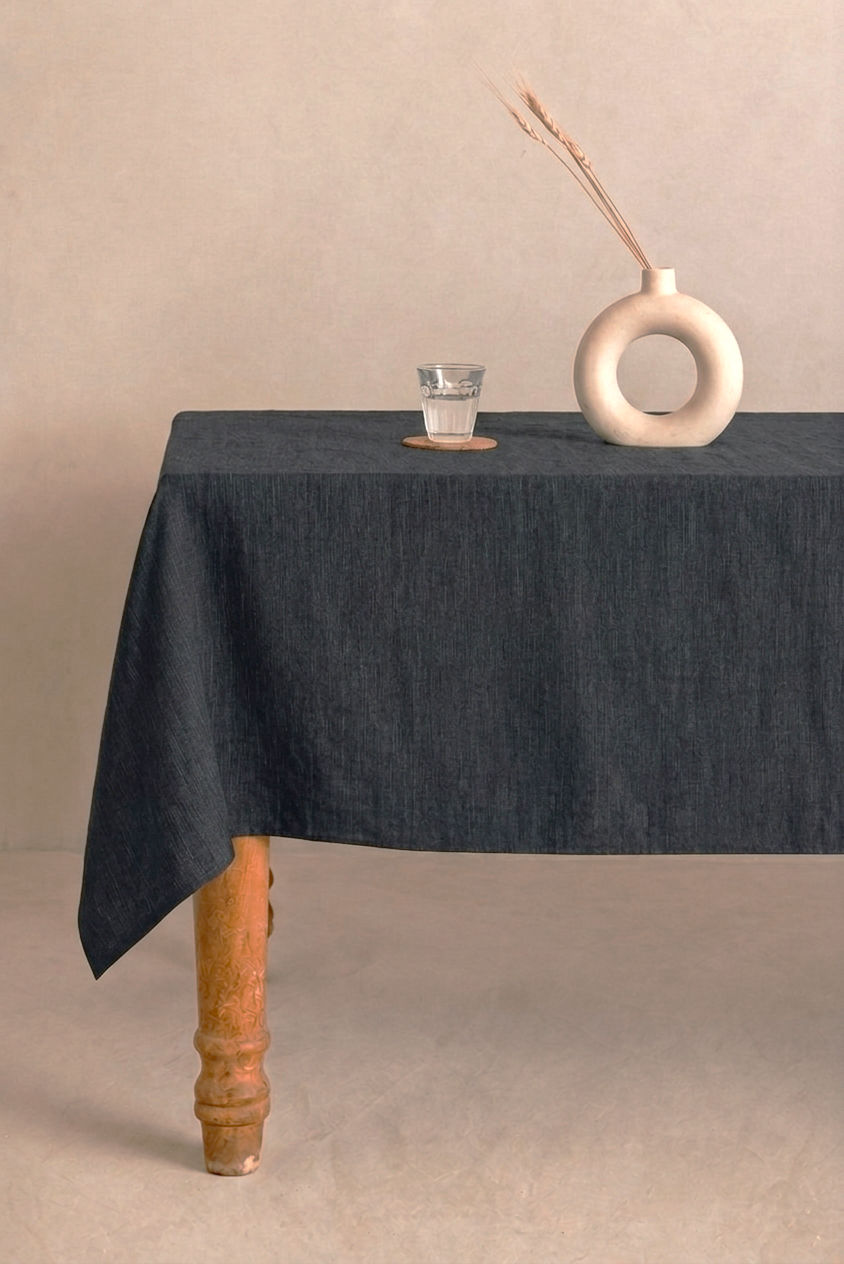 Linen Slumber Solid Tablecloth